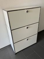 USM-Schuhregal,weiss, 3 Klappen, 3 Zwischentablare,neuwertig