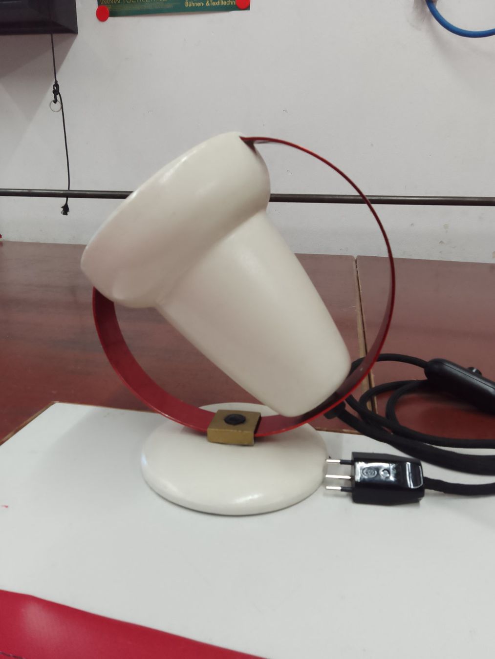 Lampade: Verstellbare Vintagelampe Spacedesign Spacelampe – Usato da St. Gallen venduto da EastLakeConcept 1