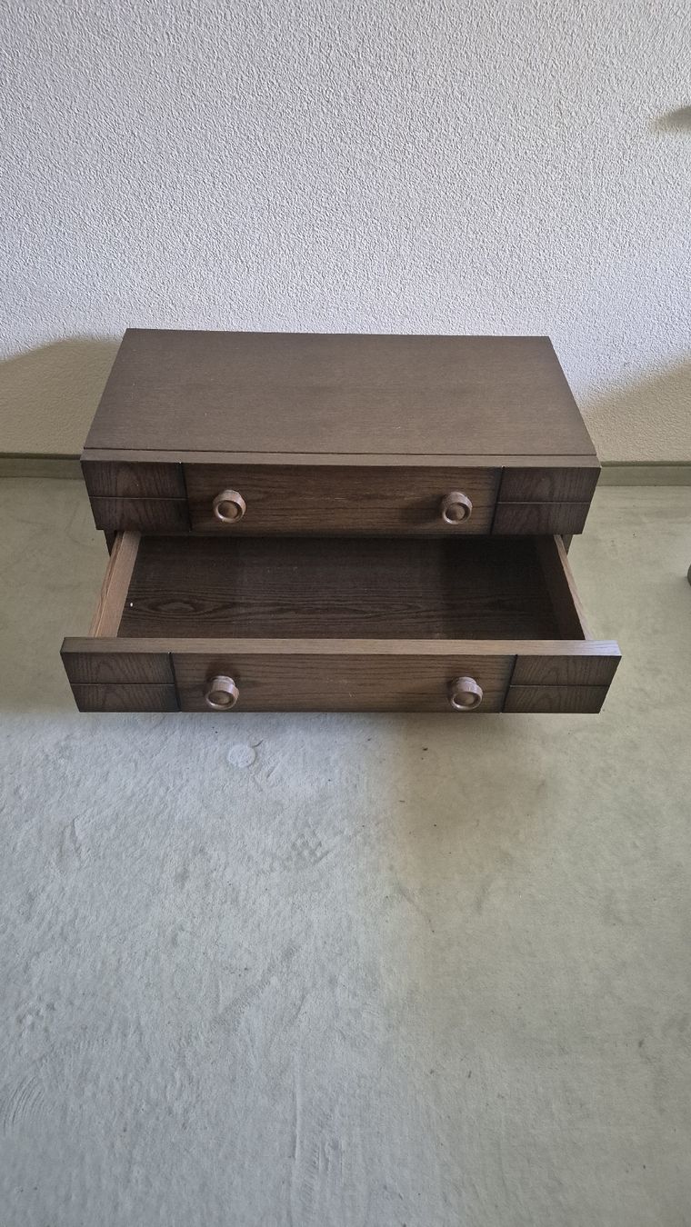 Comodini: Kommode/Nachttisch aus Holz – Usato da Erlinsbach venduto da lar_cl5g 1