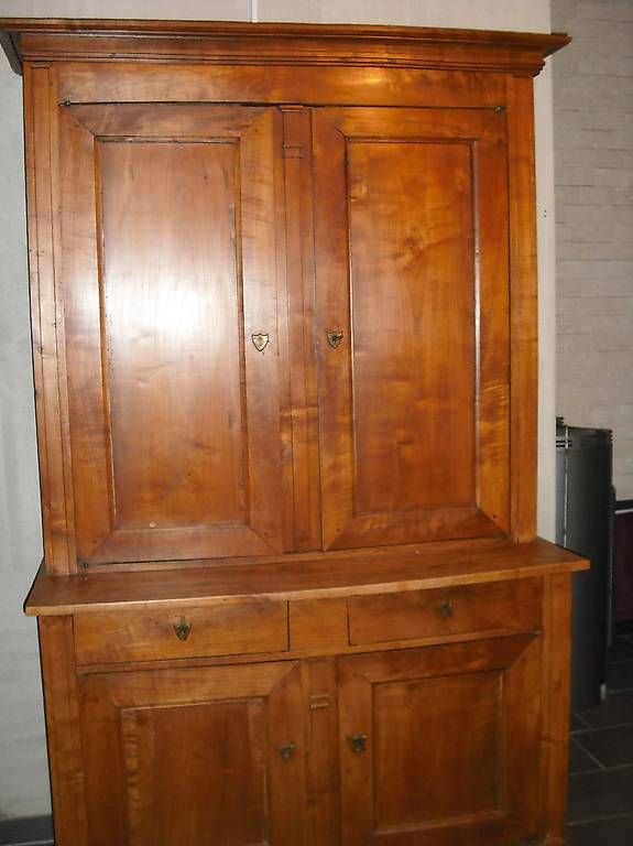 Credenze: Buffet deux corps style Louis-Philippe – Usato da St-Maurice venduto da StinGer_ShoGuN 2