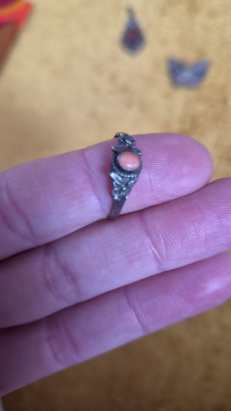 Altri gioielli: Schmuck Set Brosche Anhänger Ring antik – Usato da Kölliken venduto da MissesBossTop1 4