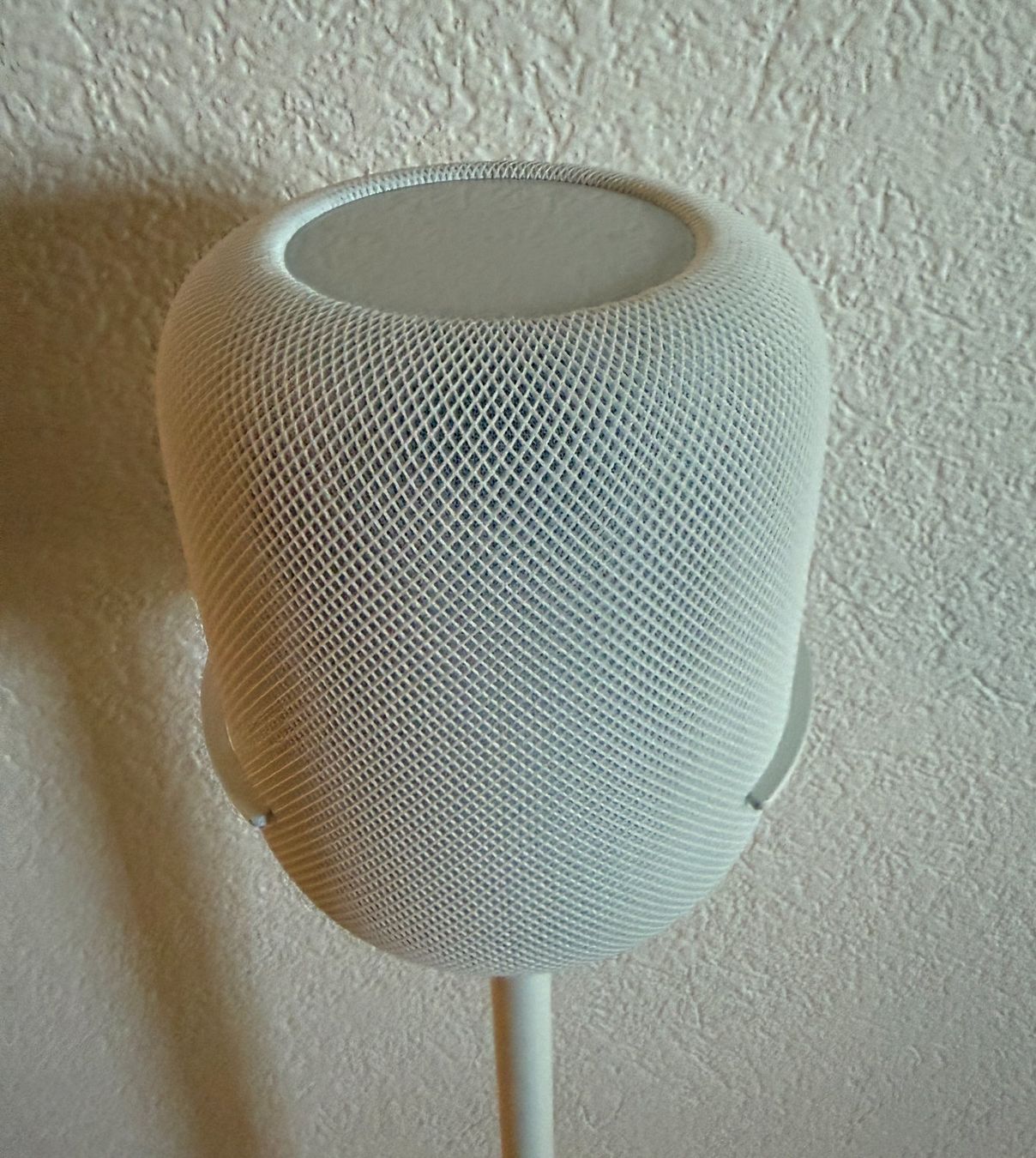 Apple Casse acustiche: HomePod weiss, inkl. Standfuss – Usato da St. Gallen venduto da schneiderjuerg 1