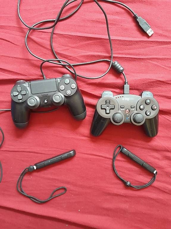 Konsolen: Playstation 3 e videogiochi della Play 3 e 4 – Gebraucht aus Carona von kyr_jx88 3
