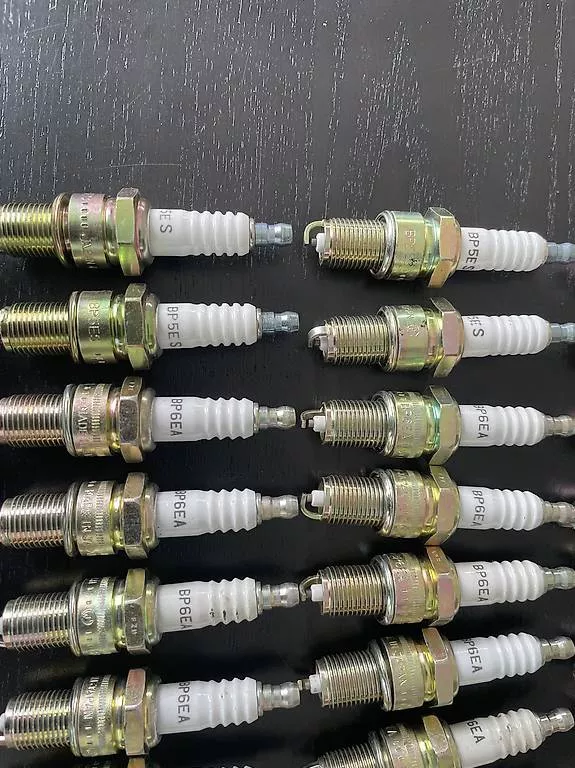 Alle Motorradersatzteile: Zündkerzen NGK neu 75 Stck. – Neu und originalverpackt aus Unterägeri von BSA_A65