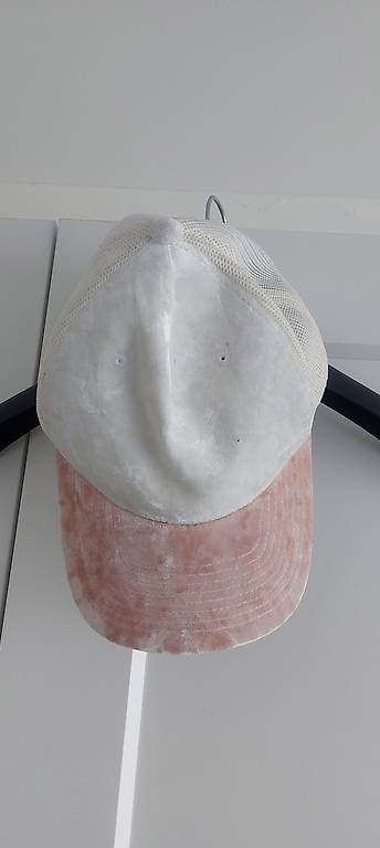 Chapeaux, bonnets & casquettes: Cap – D'occasion à Chur par mal_6m7r 1