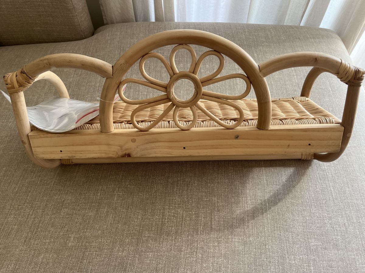 Guardaroba: Kindergarderobe aus Rattan – Nuovo e nell'imballaggio originale da Oberwil BL venduto da FinjaBijou 1