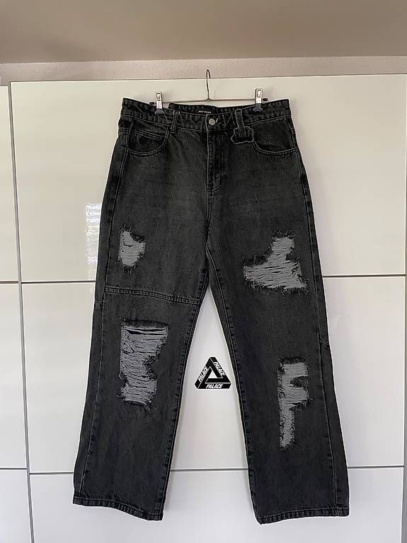 Ola Kala Jeans: Olakala Ripped Jeans M – Gebraucht aus Brislach von MarcB.