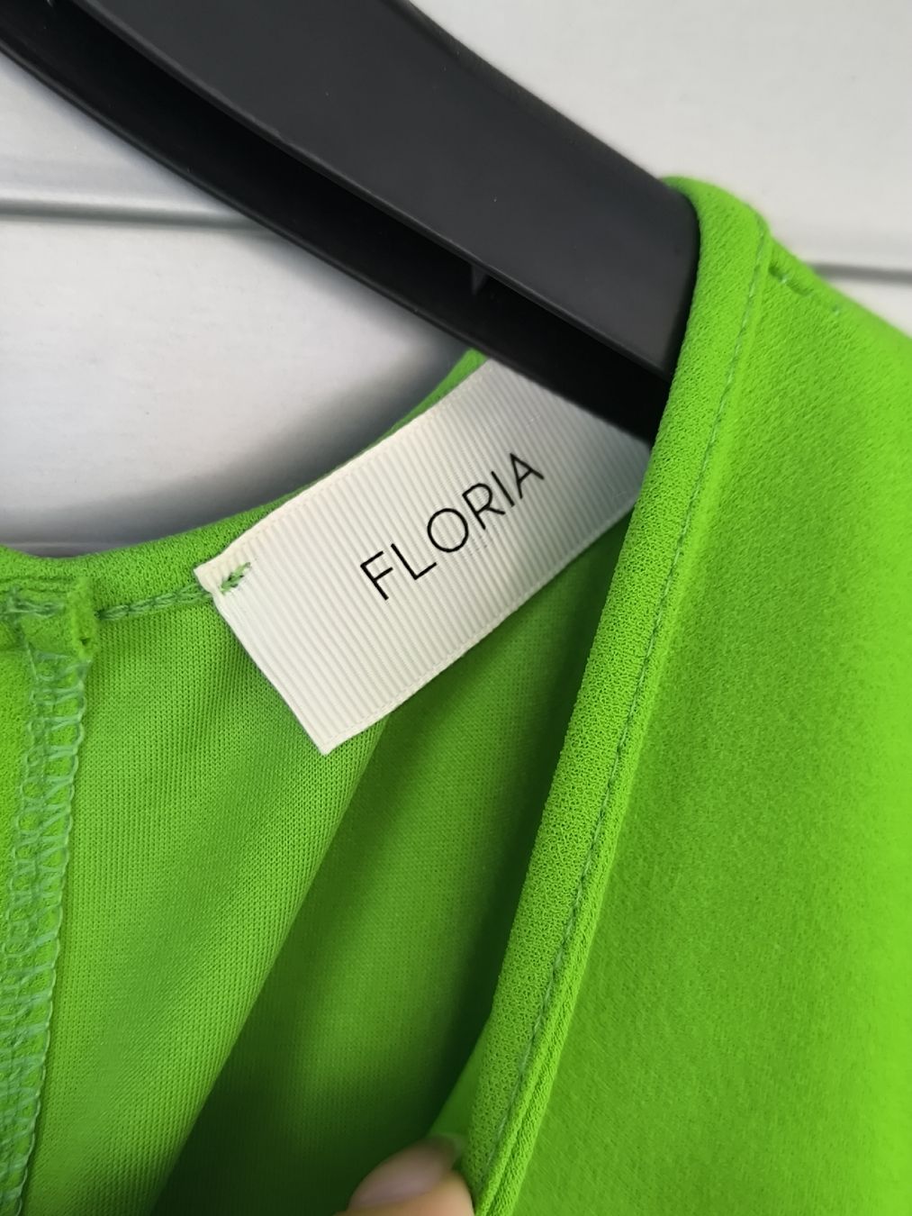Robes: Kleid Uni Grösse – Neuf avec emballage d'origine à Oftringen par Lejaleja 2