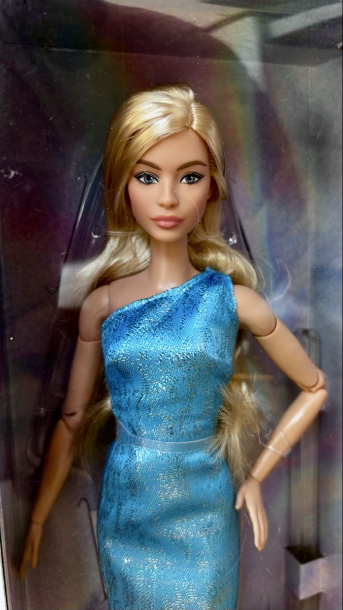 Bambole: Barbie Looks HRM15 #23 NRFB – Nuovo (secondo la descrizione) da Bigorio venduto da I_am_Jay 1