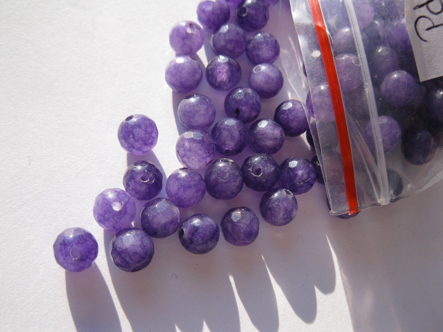 Perle (finte): 1 Strang Achat purple, 6mm facettiert – Nuovo e nell'imballaggio originale da St. Margarethen TG venduto da LuanaKa 2