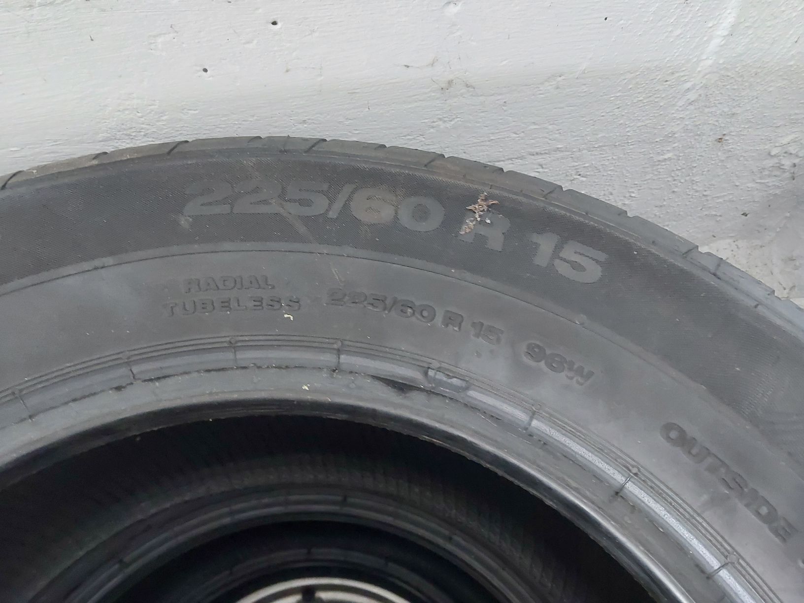 Continental Pneumatici & Ruote complete: Continental ContiPremiumContact 2 225/60/15  – Usato da Rothenhausen venduto da living.sideways 1