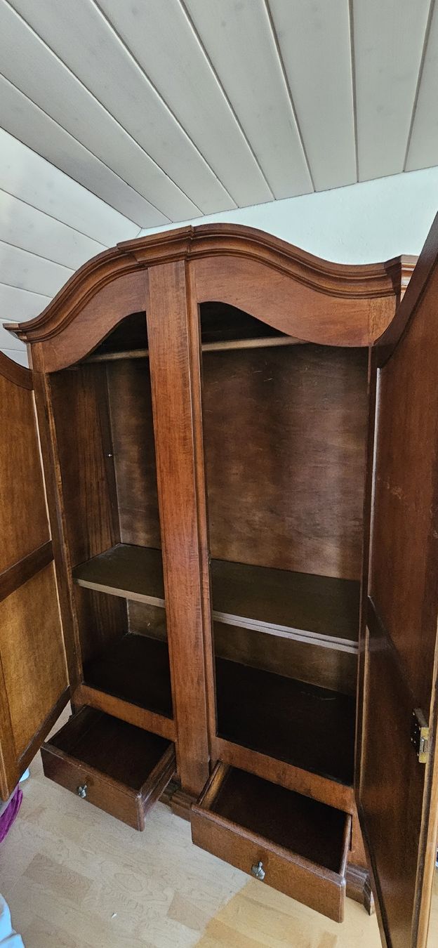 Armadi: Alter Bauernschrank – Usato da Belp venduto da Ginus85 2