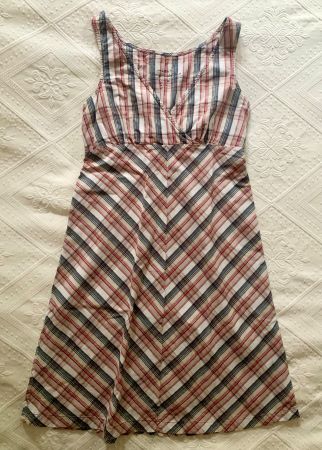 Sommerkleid mit V-Décolleté