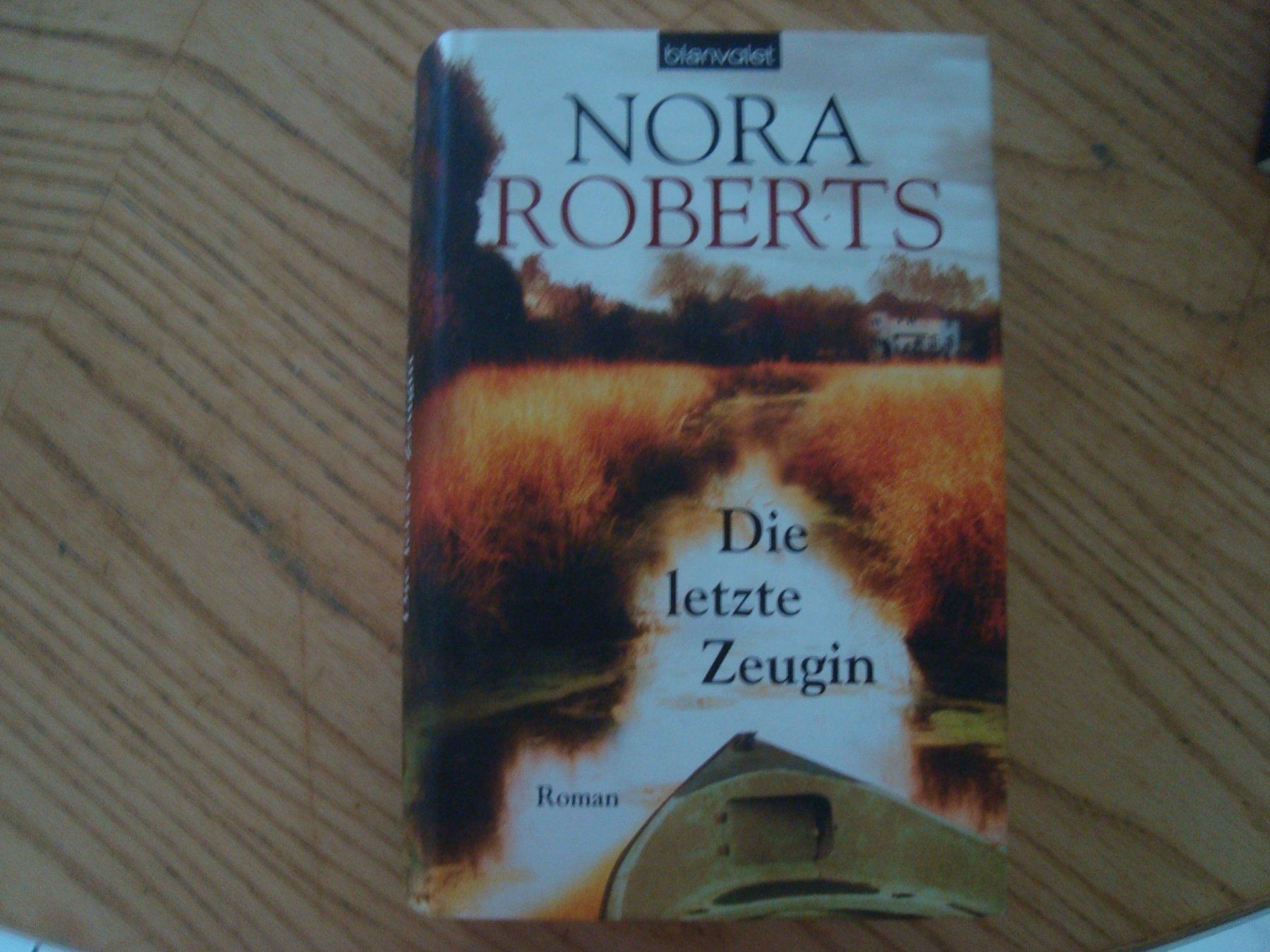 Libri: Nora Roberts (3 Bücher) – Usato da Aesch LU venduto da wysshan 1