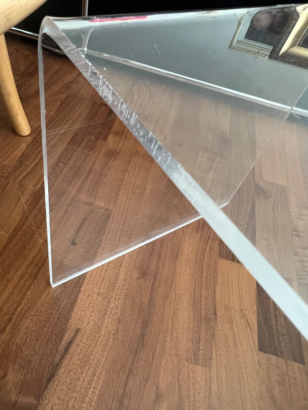 Tavoli: Acryl Plexiglas Beistelltisch Vintage – Usato da Jona venduto da Sariksa 9