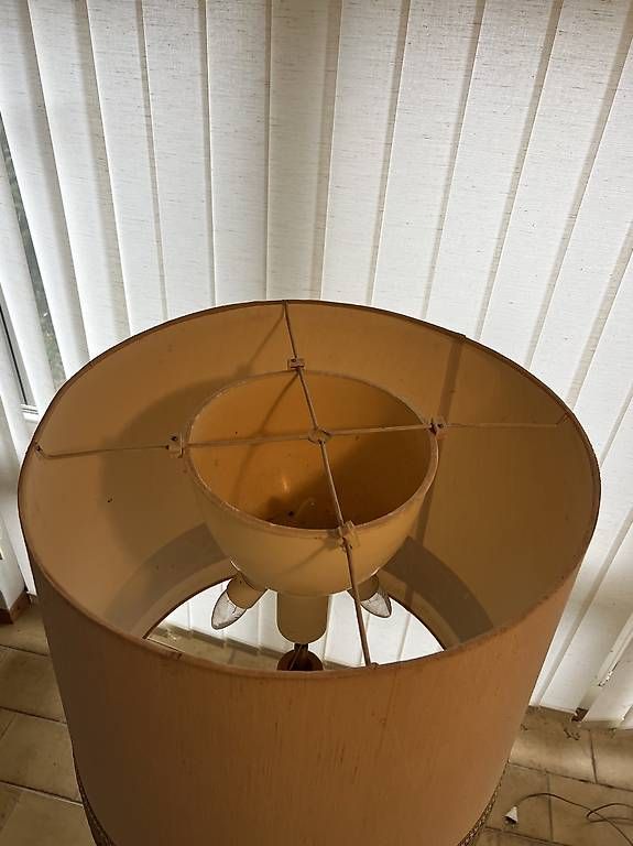 Lampade: Luminaire sur pied, vintage – Usato da Epalinges venduto da jpe_2twg 1