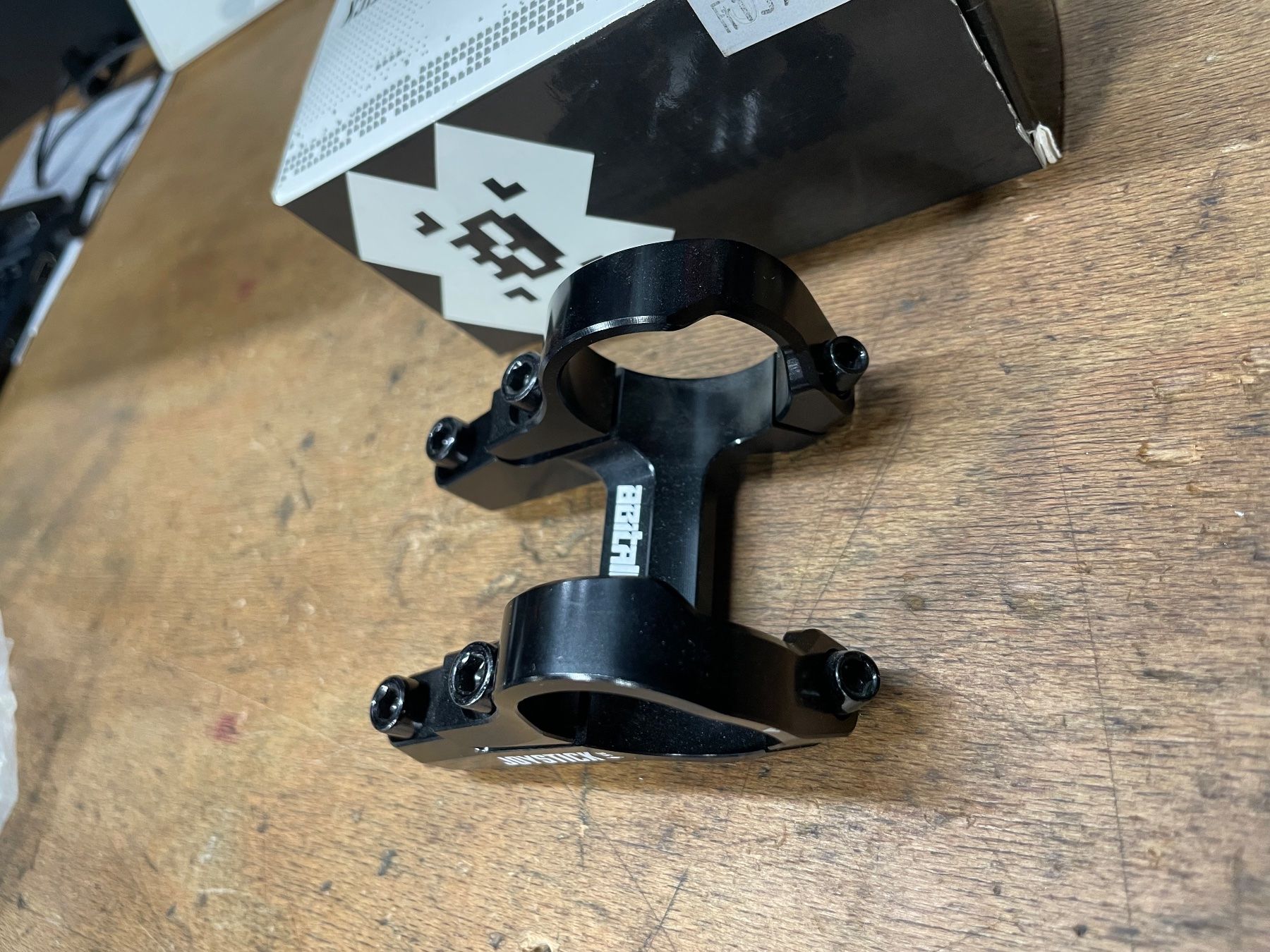 Pezzi di ricambio: Downhill Vorbau, Joystick, 50% – Nuovo e nell'imballaggio originale da Zürich venduto da Velo-Elsener 4