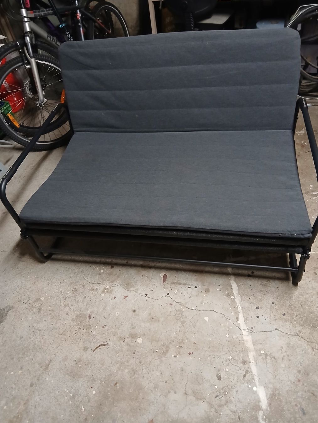 Ikea Sofas: Canapé-lit IKEA gris bon état – D'occasion à etoy par lolomessi10