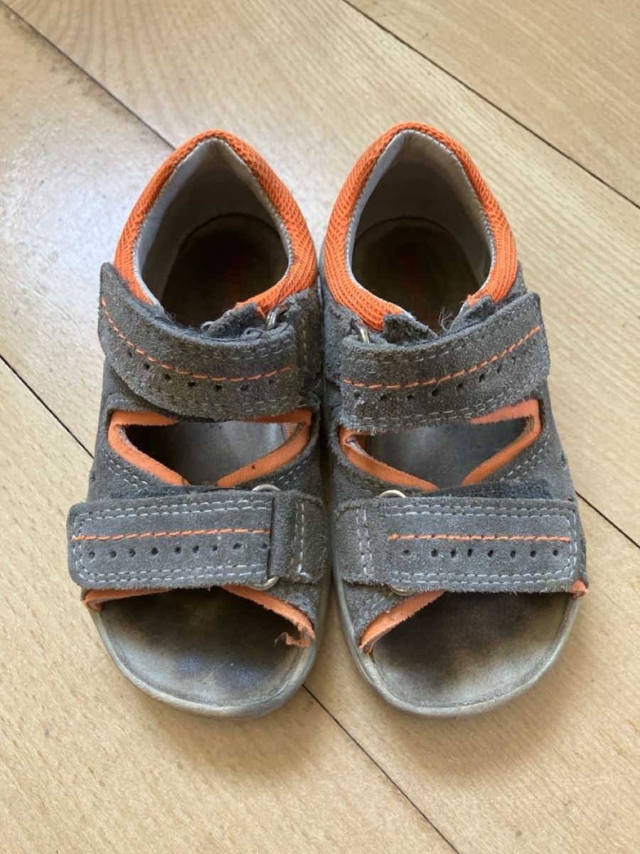 Superfit Scarpe da uomo: Superfit Sommer Sandalen Gr.25 – Usato da Ebnat-Kappel venduto da Trolley 1