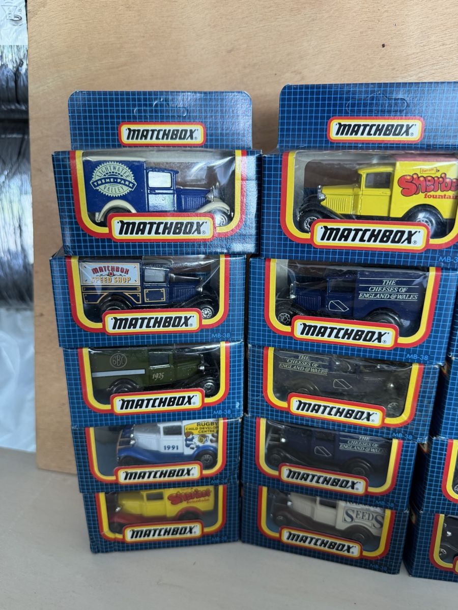 Matchbox Voitures modèles: Boite Matchbox Ford Model A MB-38 1983 neuve – D'occasion à Evionnaz par eriba430 7