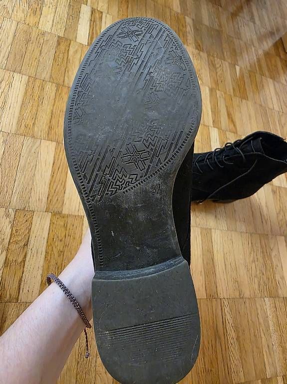 Damenschuhe: Schnürstiefelette schwarz – Gebraucht aus Rieden AG von WhitePeach 1