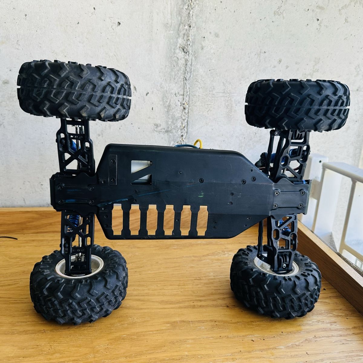 Modellismo RC: Rc auto teil – Difettoso da Nebikon venduto da sal_pvk8 2