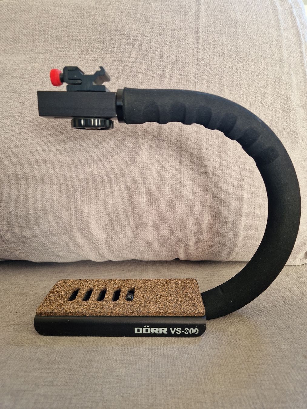 Autres accessoires: DöRR VS-300 Stabilizer Handheld Gimbal – D'occasion à Rickenbach SZ par fagp