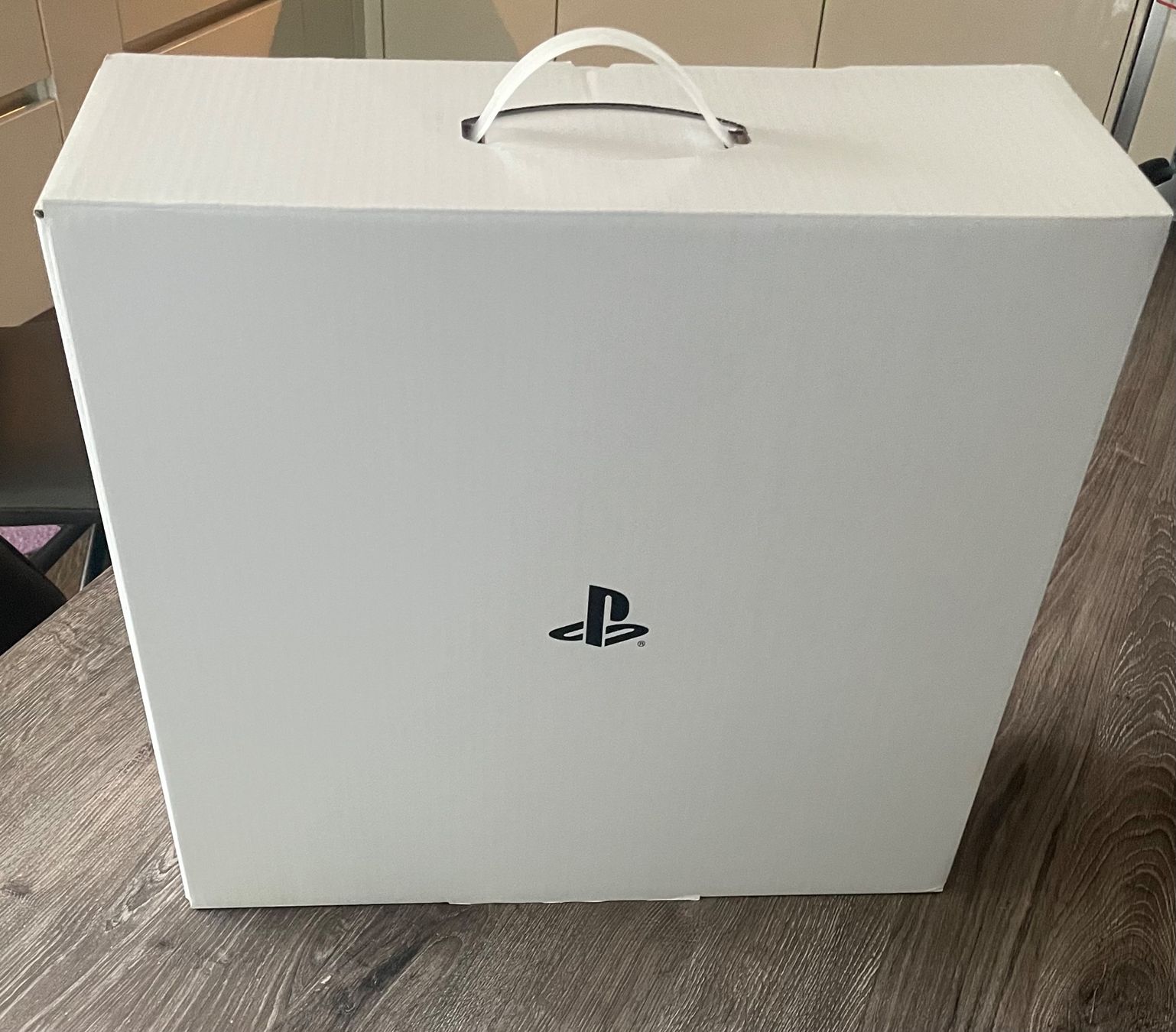 Sony Console: PS5 1TB disk – Usato da Kaiserstuhl AG venduto da epr_ytv9