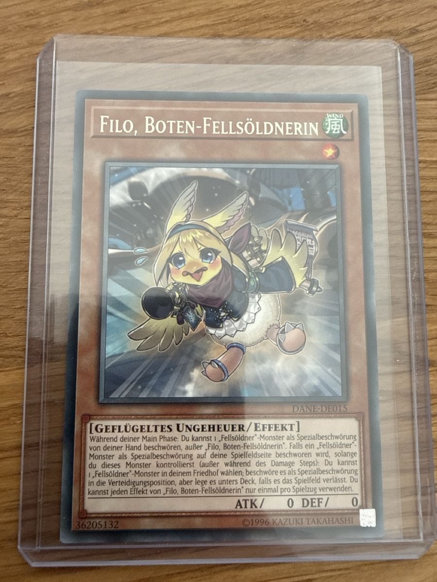 Yugioh Carte collezionabili: Filo Boten-Fellsöldnerin DANE-DE015 – Usato da Amriswil venduto da sim_nlb6