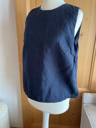 Top Moon Child gr.12 blau ärmellos Grösse UK 12 guter Zustan