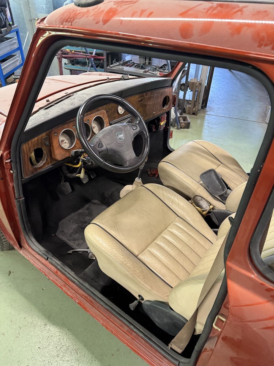 Autos: Mini Cooper Projektfahrzeug restauriert – D'occasion à Büsserach par markaz 4