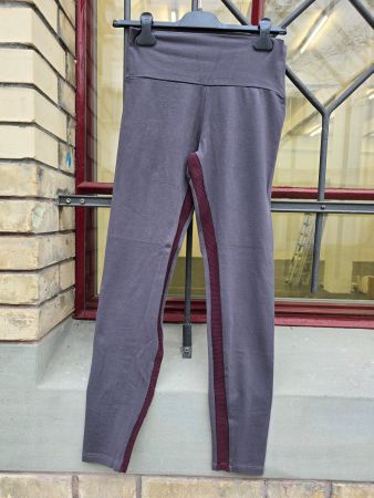Kleidung: Anjaly Leggings, Grösse L-für Yoga