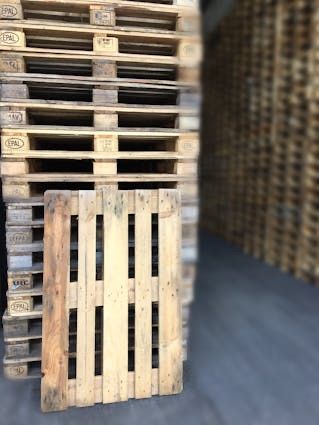 Pallets: Europaletten grosse Menge – Usato da Wetzikon ZH venduto da nor_5mhv 1