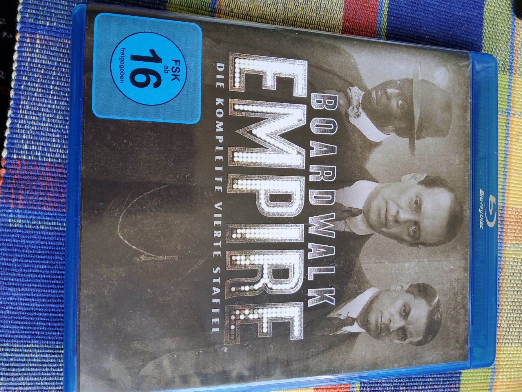 Tutti i DVDs: Empire – Usato da Zürich venduto da Dalicelik