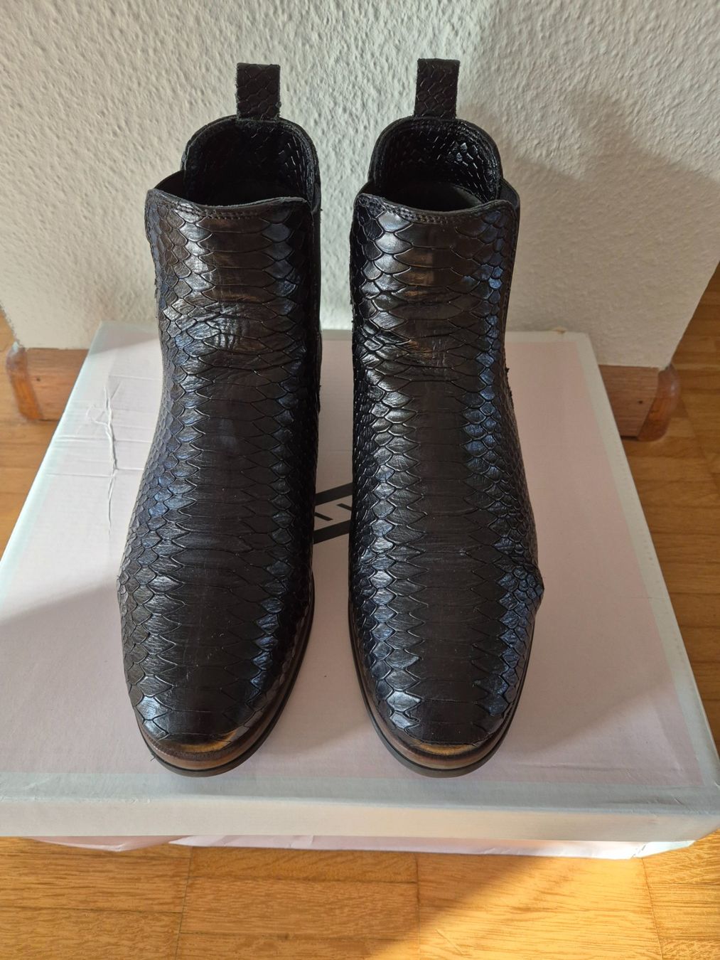 Scarpe da donna: Chelsea Boots, Gr. 39 – Usato da Muttenz venduto da Subito11