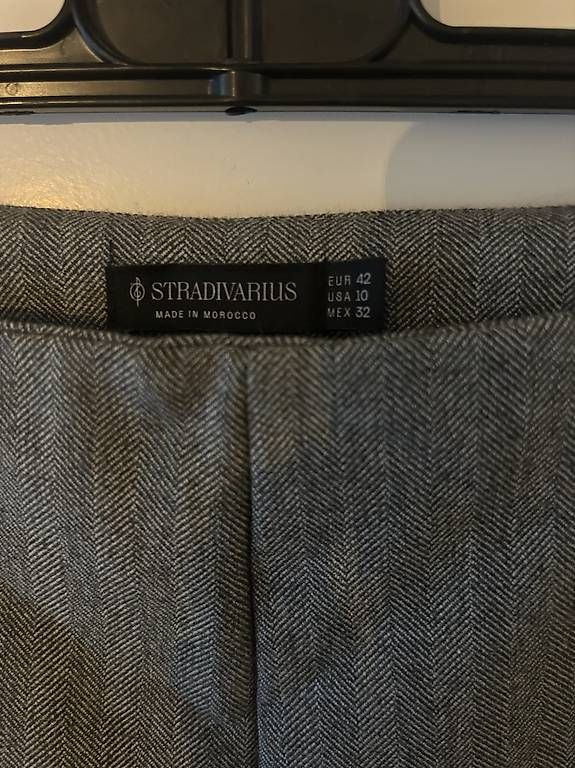 Hosen: Anzughose grau herringbone Gr 42 – Neu und originalverpackt aus Zürich von car_php8 2