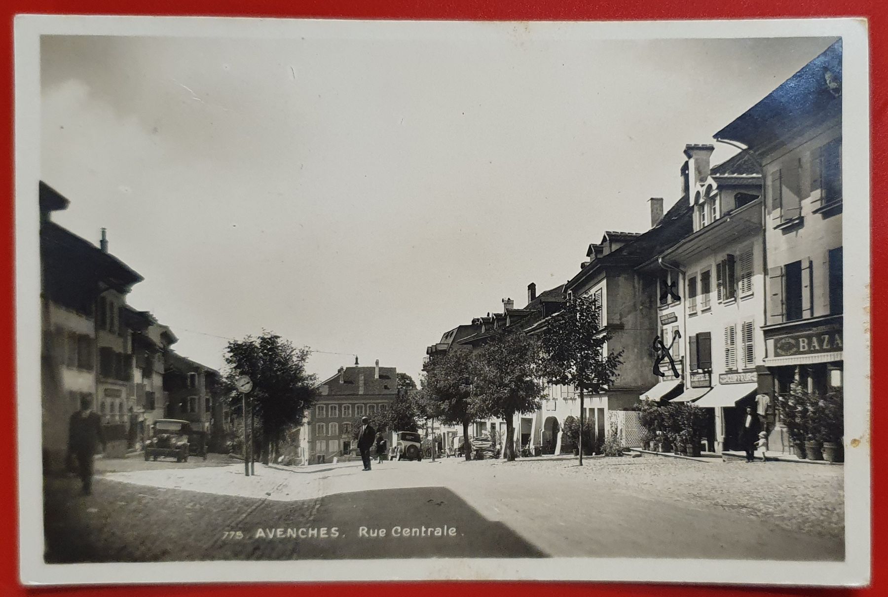 Cartoline postali: Avenches - Rue Centrale – Usato da Kreuzlingen venduto da Rschweiz1