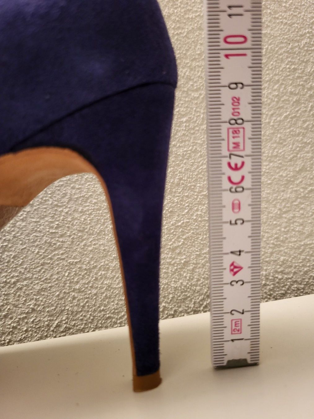 Navyboot Scarpe da donna: Navyboot Wildlederpumps, Gr. 38,5 - dunkelblau, elegant – Usato da Baar venduto da clar6 9