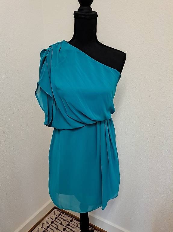 Vestiti: Asymetrisches Kleid Gr. 36 – Usato da Basel venduto da kru_m5x5 4