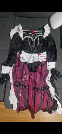 Gothic Maid Kostüm Schwarz-Rot mit Lack-Corsage & Accessoire