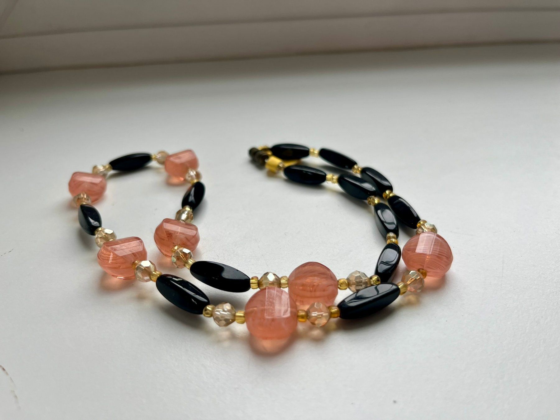 Catenine: Elegante Vintage-Halskette mit Glasperlen – Usato da Wädenswil venduto da Aniares2