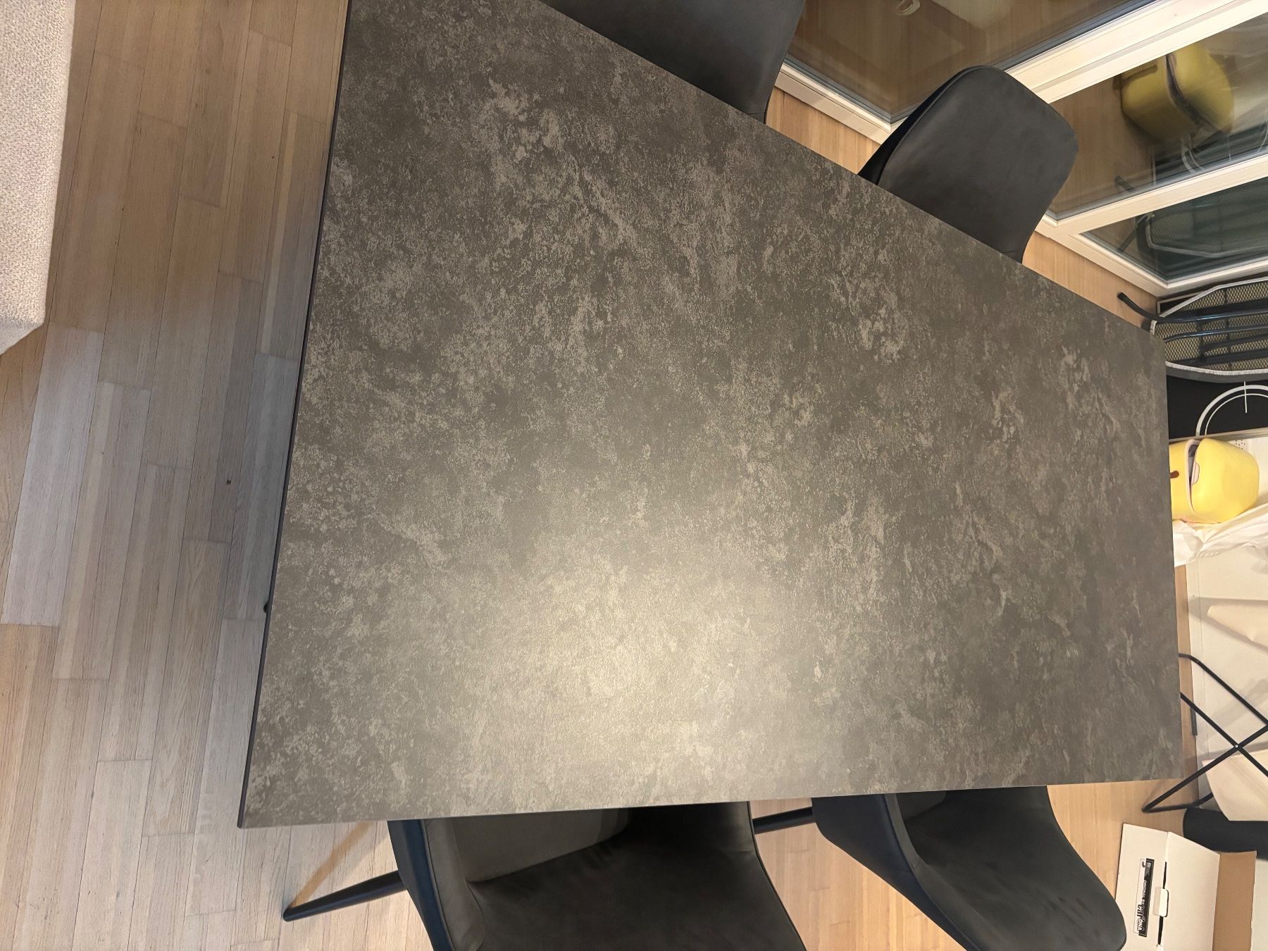 Tables: Esstisch Anthrazit Steinoptik Platte – D'occasion à Dietikon par EricLueber 1