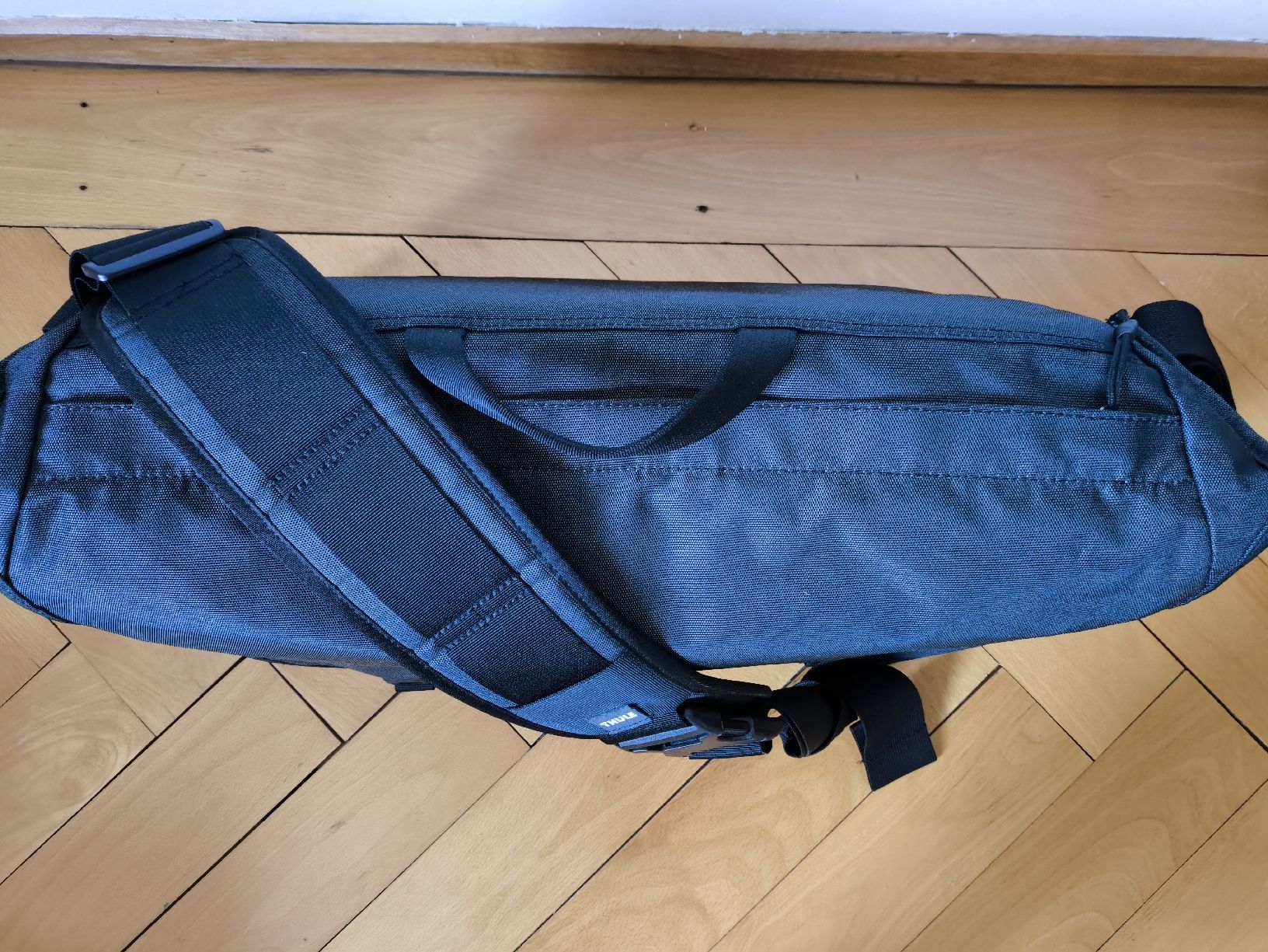 Borse: THULE Covert Messenger Tasche Pro-DSLR neuwertig! – Nuovo (secondo la descrizione) da Bern venduto da stefsvolta 8