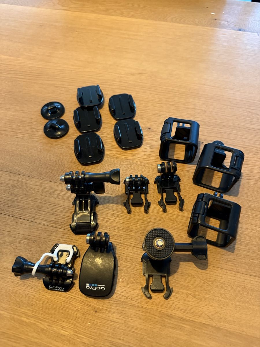 Gopro Action Cam: Gopro 2 caméra session 5 et session4 avec accessoires – Neuf (Voir description) à Morges par passion-cox 6