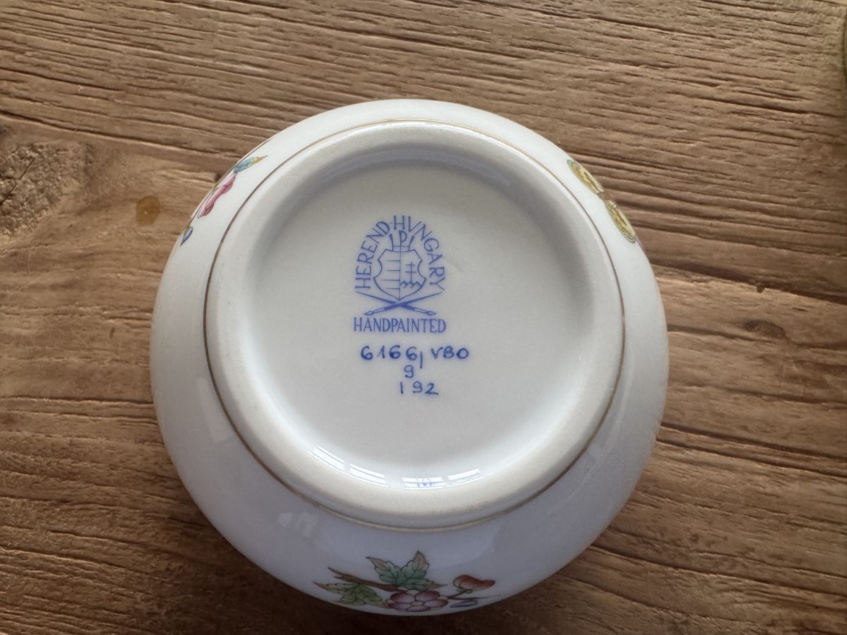 Herend Zuccheriere: Herend Zuckerdose – Usato da Wilen b. Wollerau venduto da Loonyacht 4