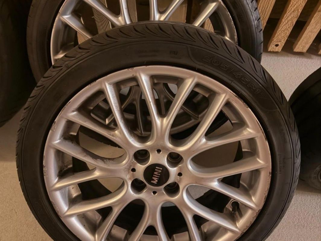 Dunlop Pneus & Kompletträder: Felgen mit Original-Mini-Cooper-Reifen – Gebraucht aus Dietikon von lui_jpd2