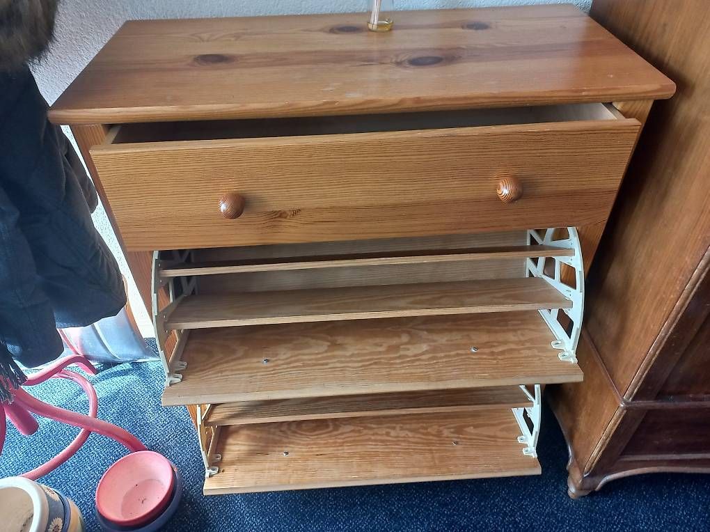 Armadi: Holz-Schuhschrank / Schuhkipper – Usato da Wattwil venduto da DKgo 1