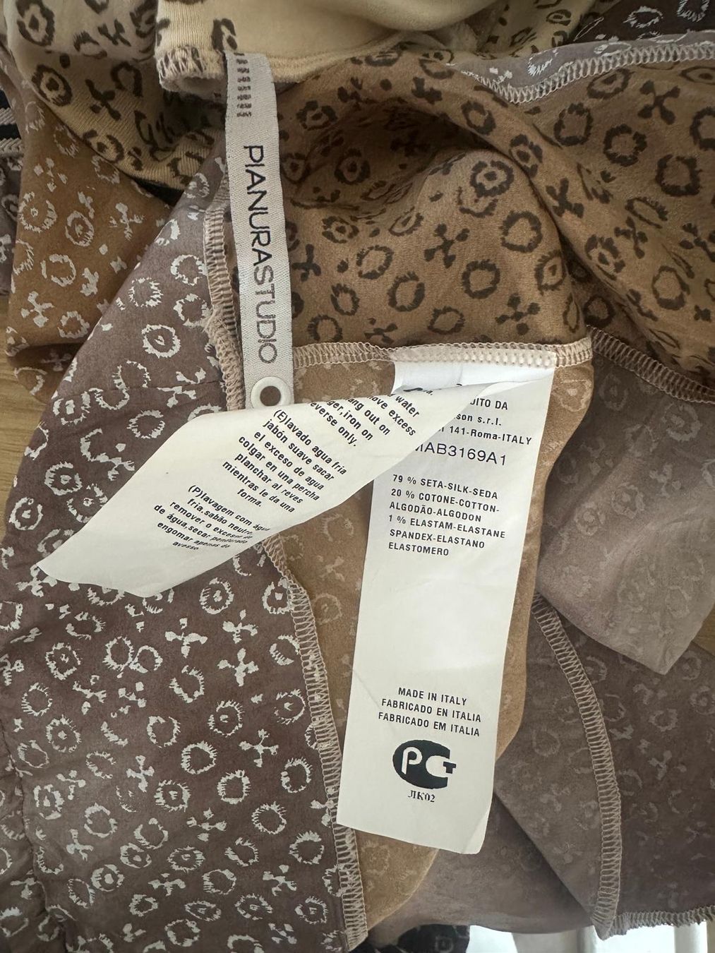 Vestiti: Seidenkleid von PIANURA STUDIO – Usato da Neuhausen venduto da Lechasseur 7