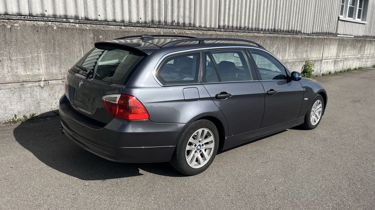 BMW Autos: BMW 325i Touring – Gebraucht aus Wil SG von SeKu94 3