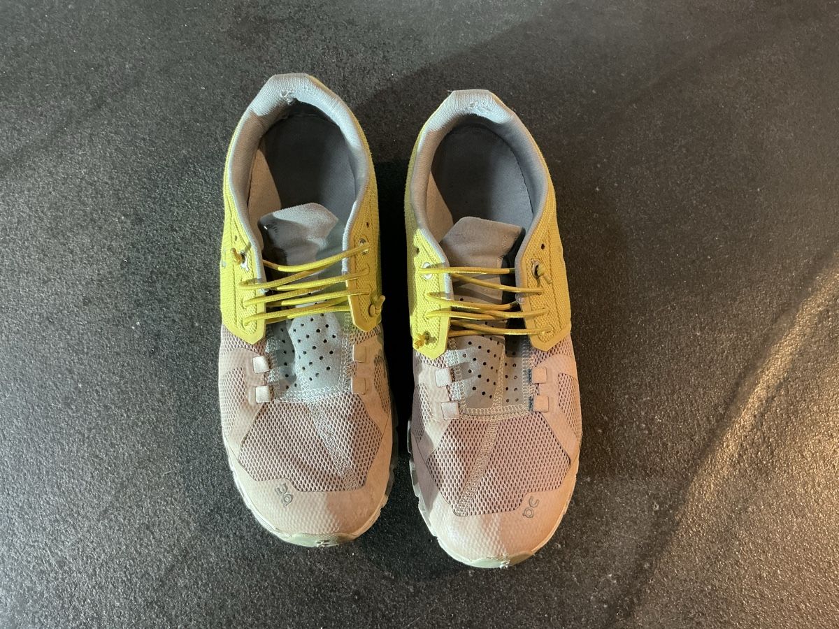 Scarpe da donna: On Cloud Gr. 39 – Usato da Goldswil venduto da goonk76